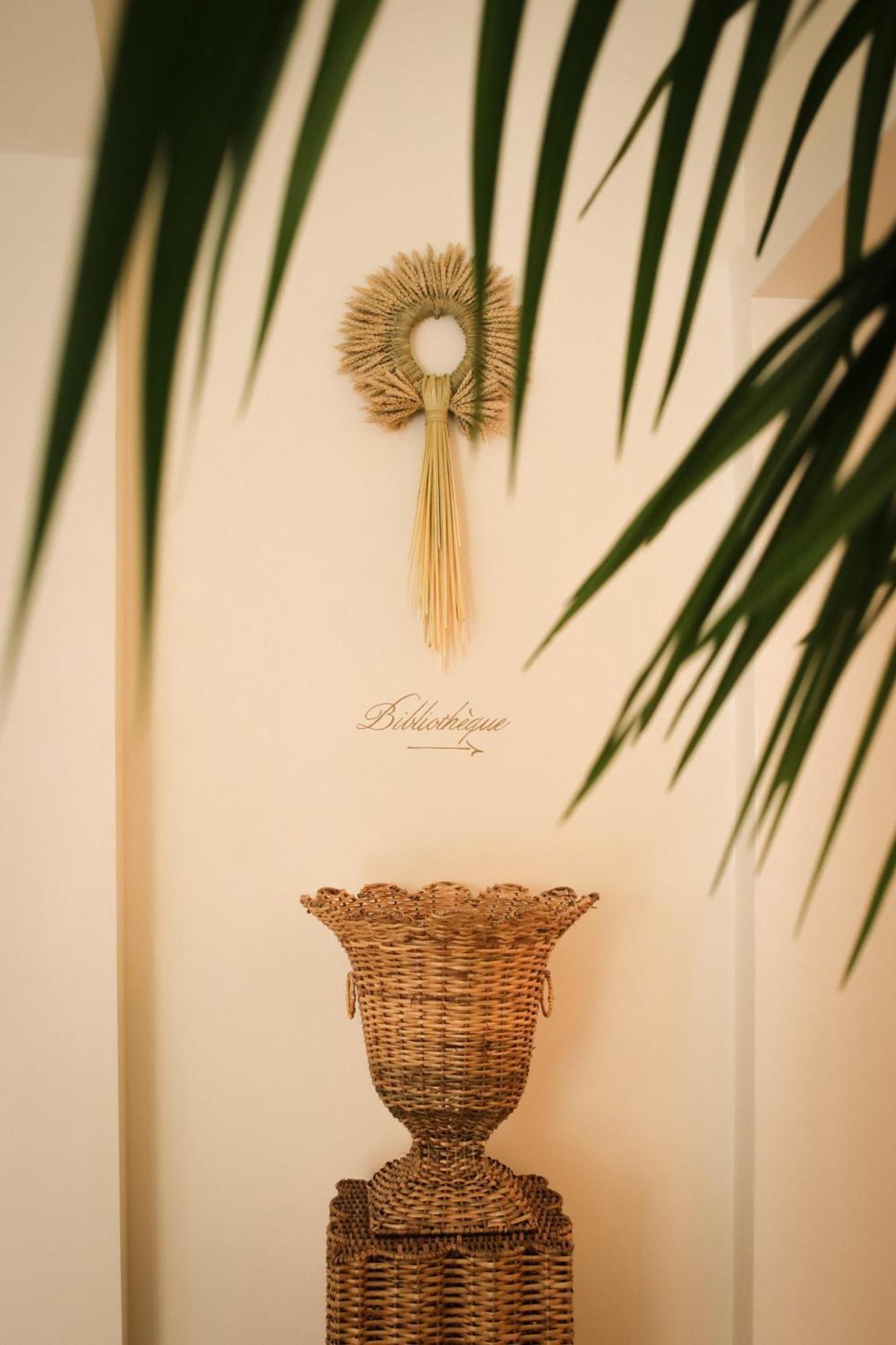 Lilou Hotel Hyeres Luaran gambar