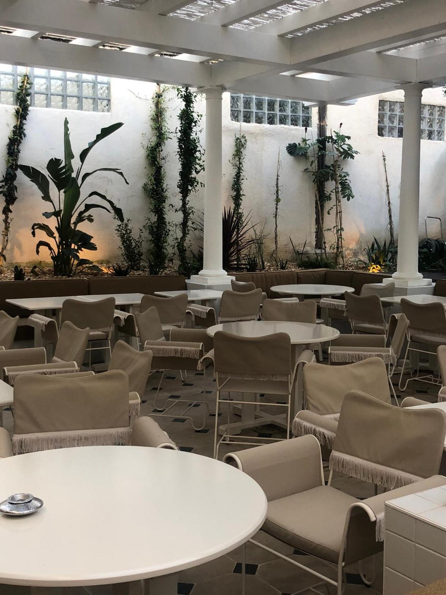 Lilou Hotel Hyeres Luaran gambar
