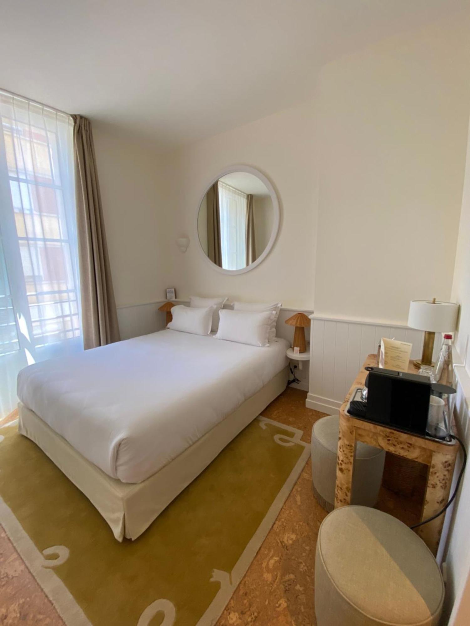 Lilou Hotel Hyeres Luaran gambar