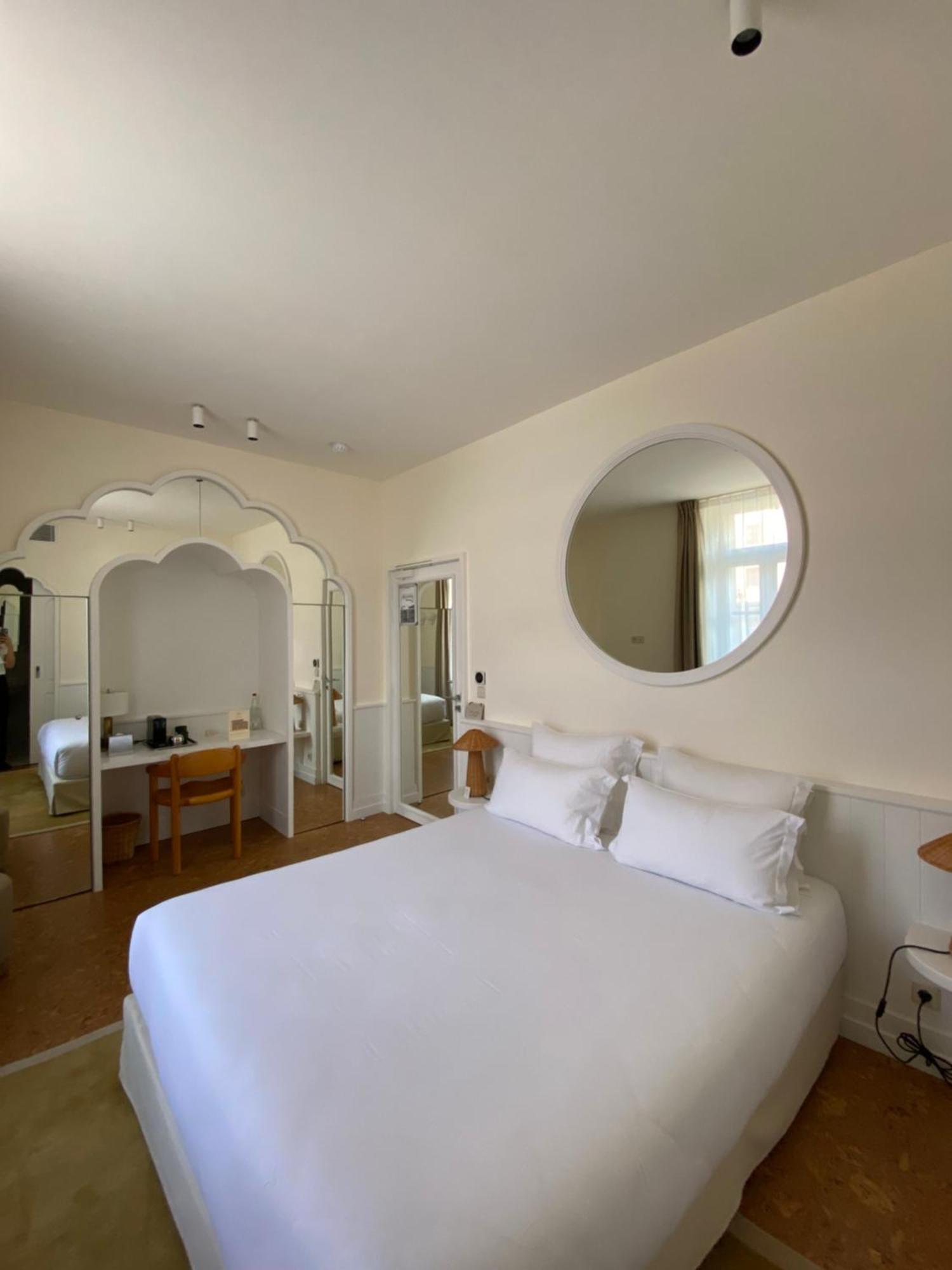 Lilou Hotel Hyeres Luaran gambar