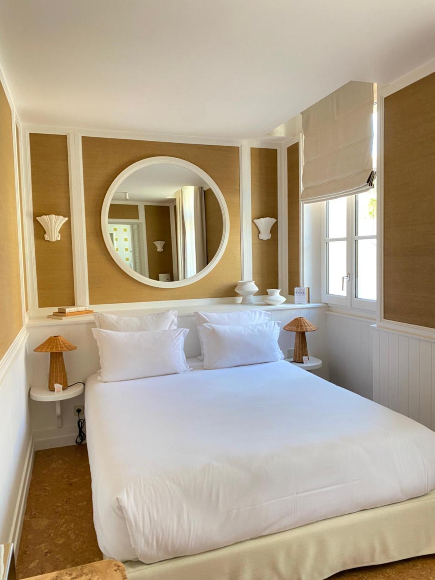 Lilou Hotel Hyeres Luaran gambar