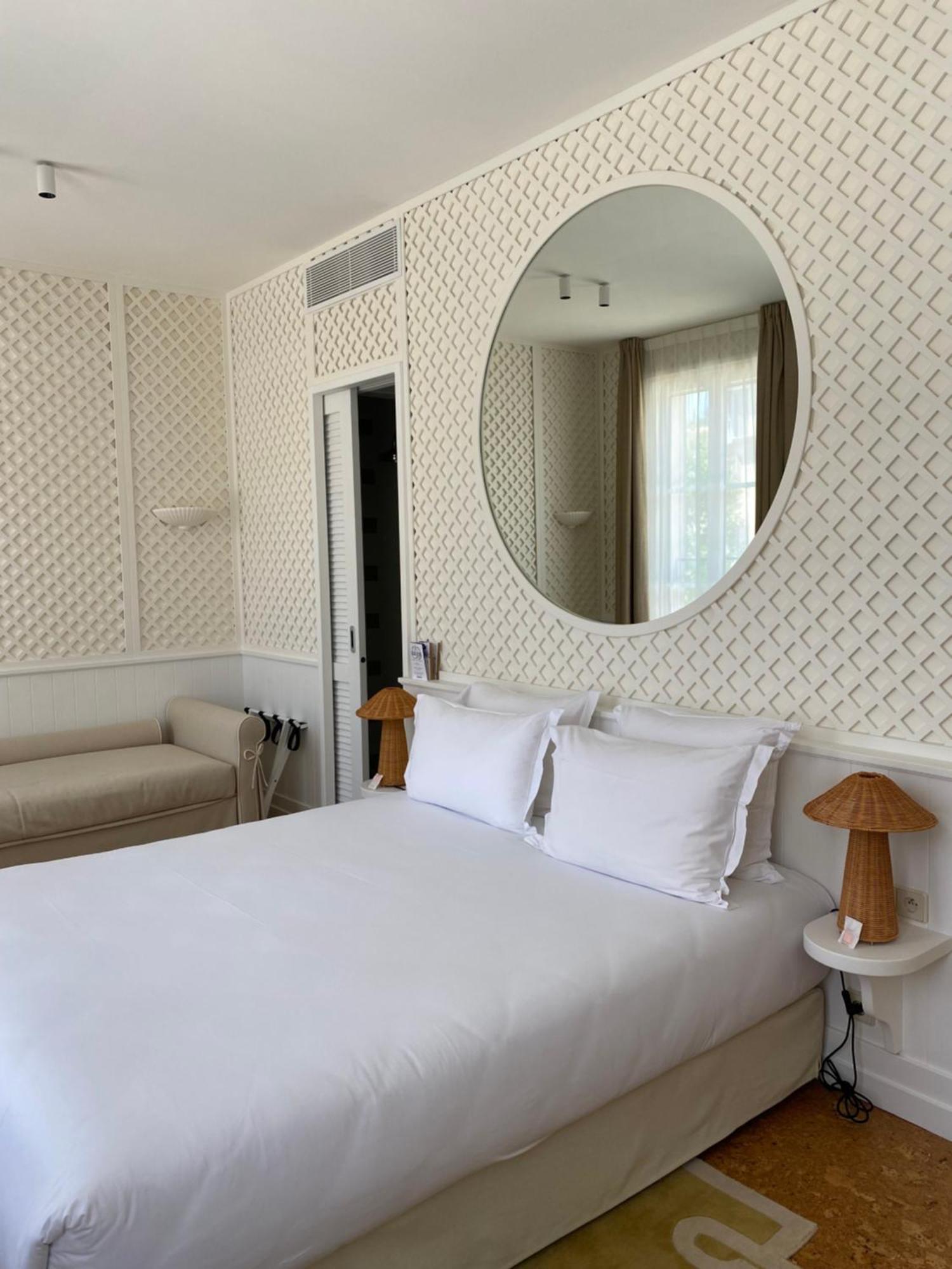 Lilou Hotel Hyeres Luaran gambar