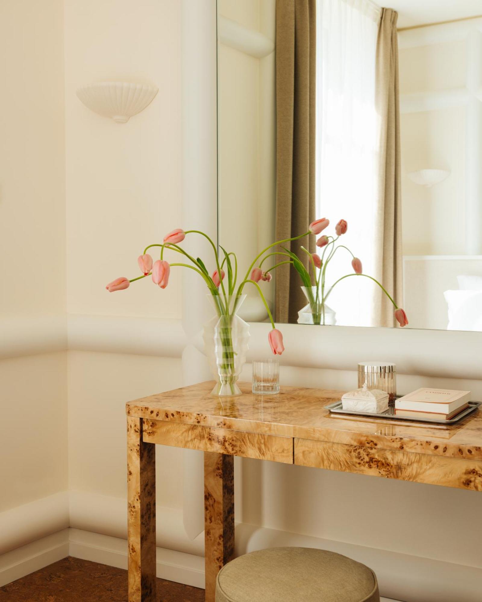 Lilou Hotel Hyeres Luaran gambar